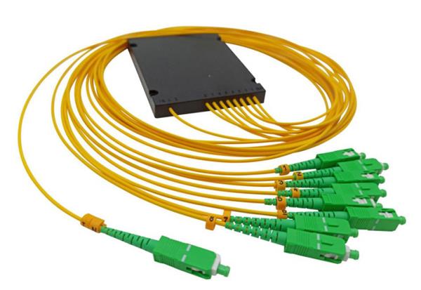 WiFiHW • PLC-CT-1X8-SC-APC-2.0 • Kazetový optický splitter (ABS box), 1x8 SC/APC, 2,0 mm