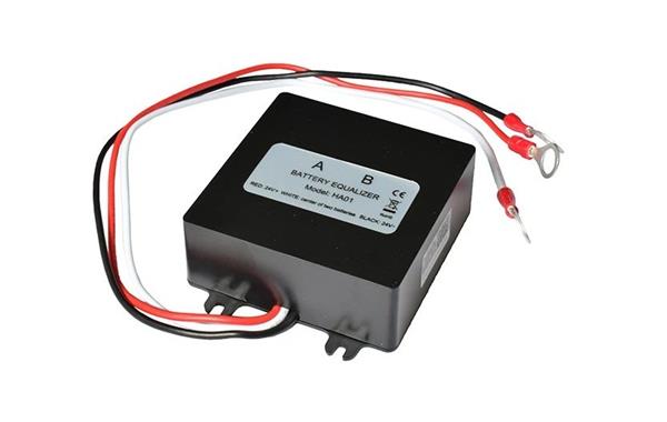 WiFiHW • HA01 • Balancér pro 2 baterie 12V